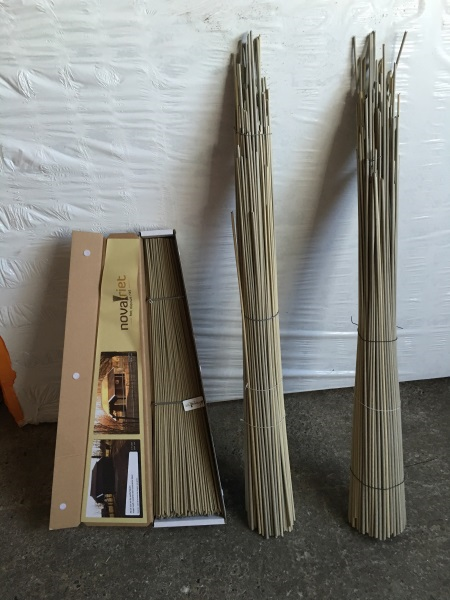 Bild 31: Natur REETdächer sind natürlicher als Kunst REETdächer